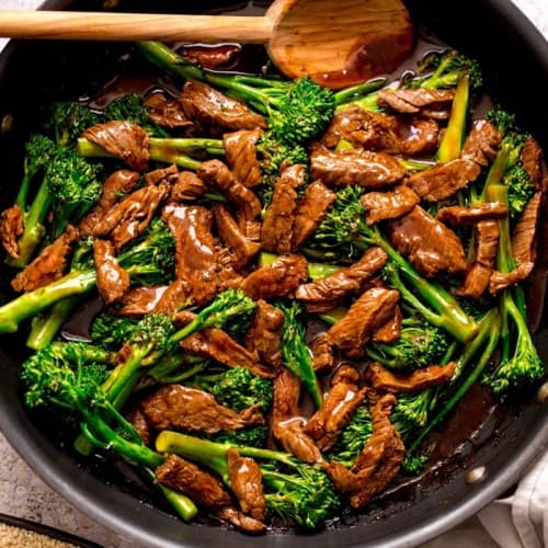 Beef and broccoli stir-fry